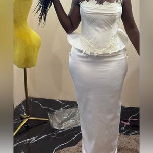 Elegant Ivory/White Peplum Bridesmaid Gown